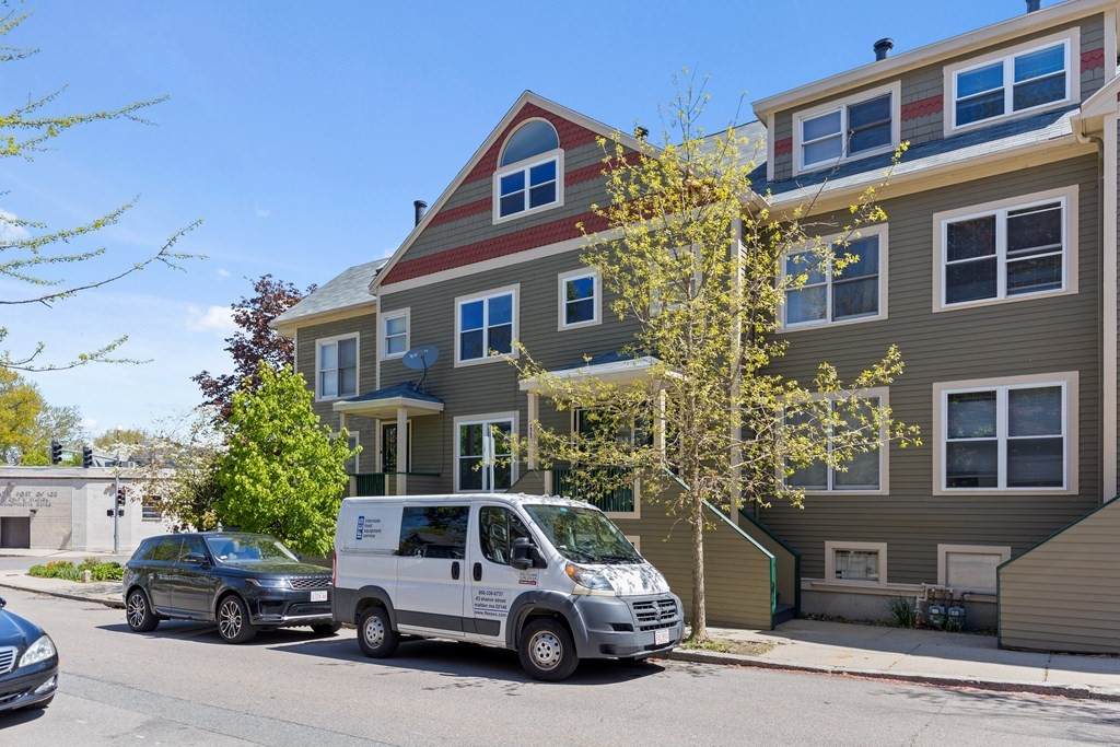 103-113 Alban St - Photo 1