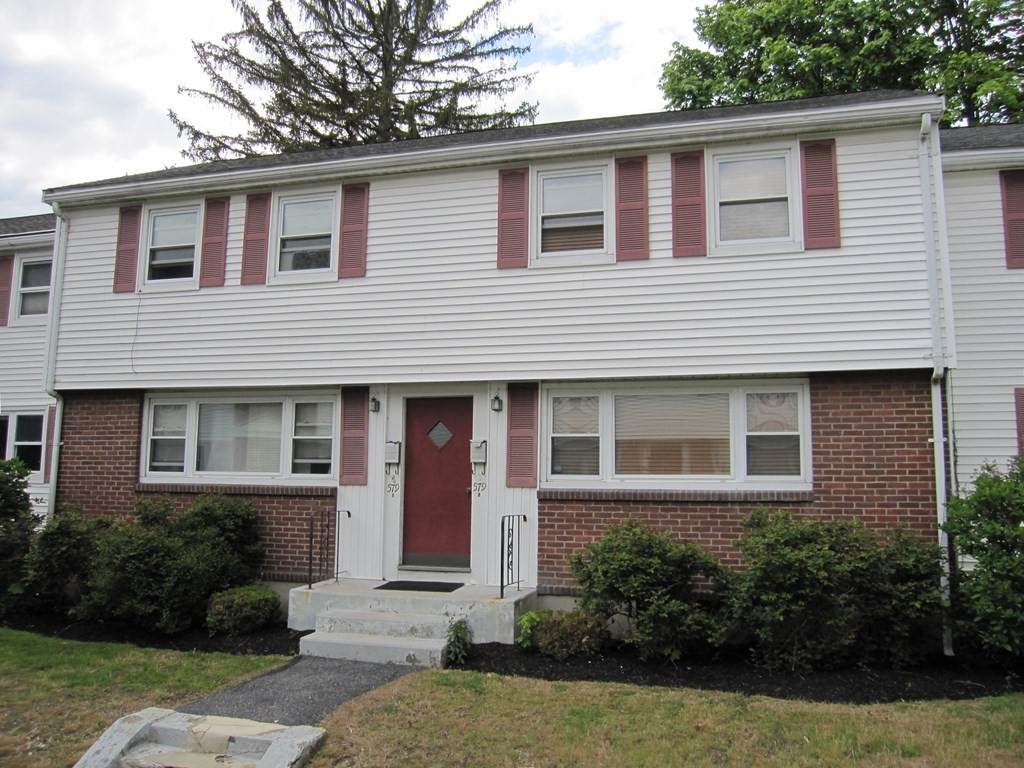 579 Union Avenue - Photo 1