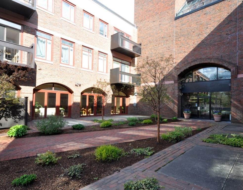 100 Keyes Road - Photo 1