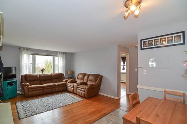 190 Mt Auburn St - Photo 1