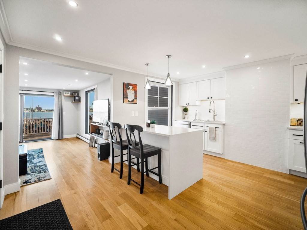 269 Webster - Photo 1
