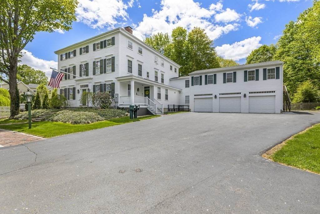 347 High St - Photo 1