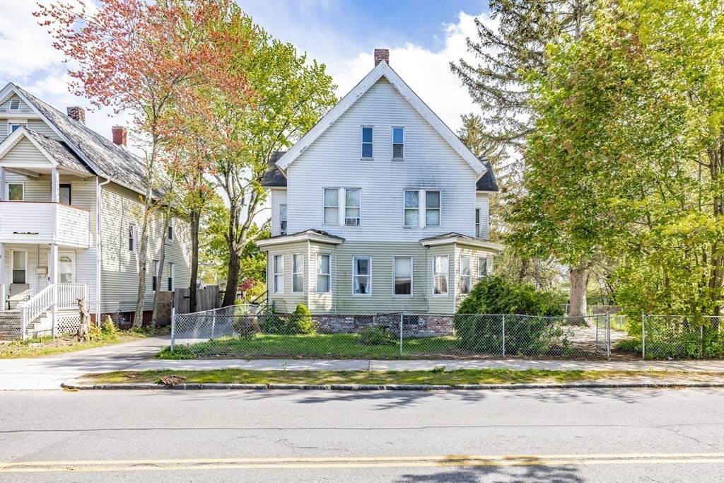 47-49 Alden St - Photo 1