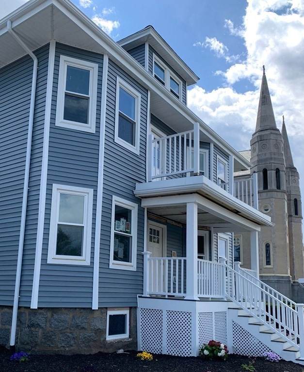 593 Gallivan - Photo 1
