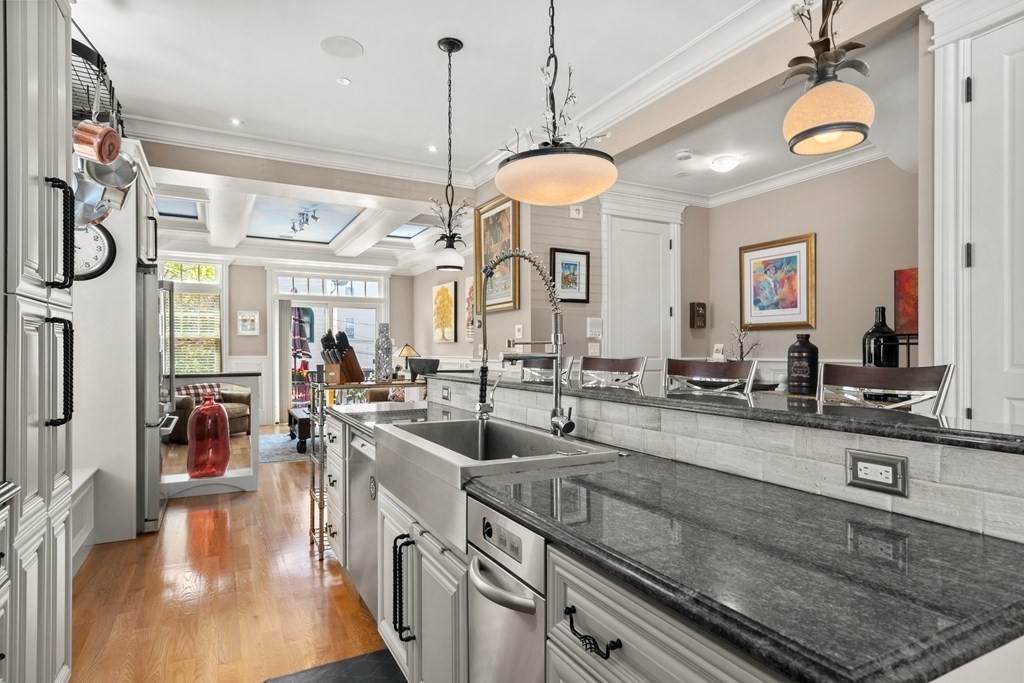 49 Marine Rd - Photo 1