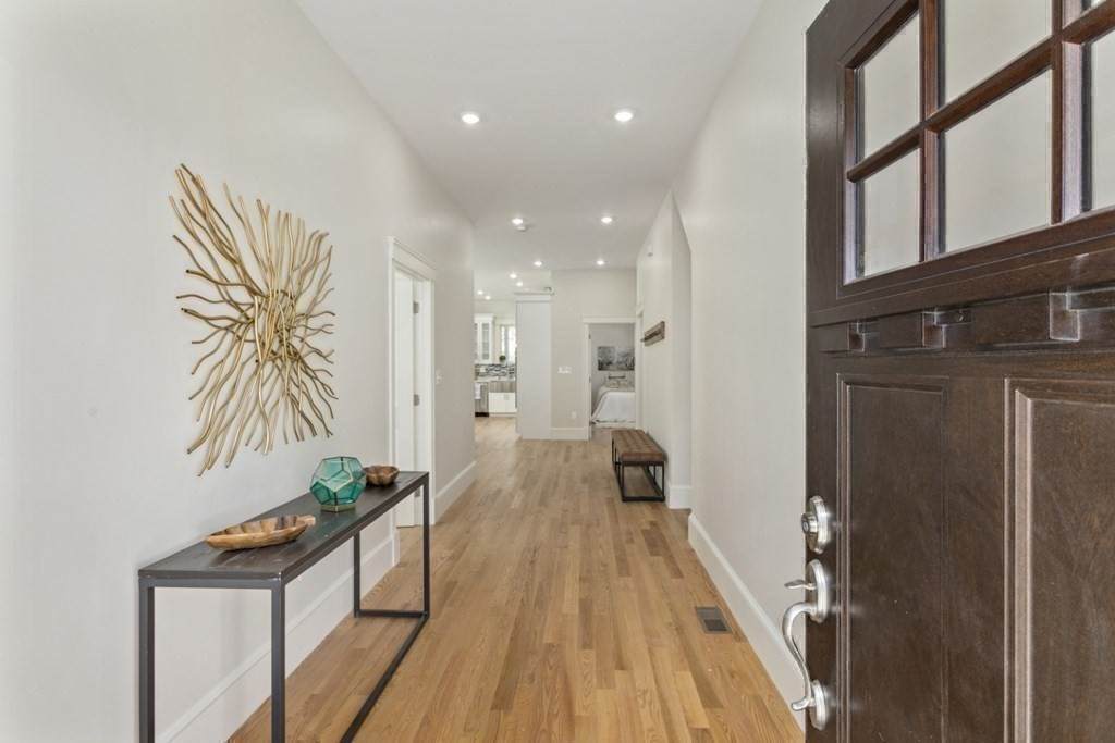 17 Woodbine St - Photo 1