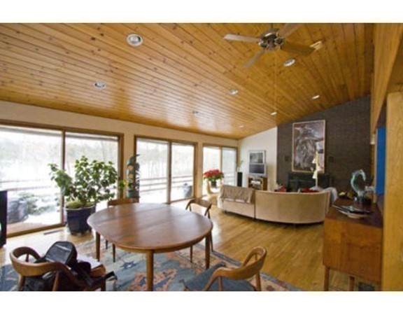 610 Mountain Street - Photo 1