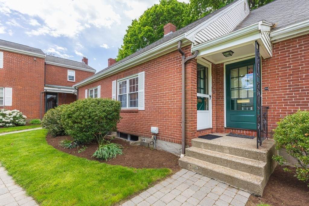 49 Charlesbank Rd - Photo 1