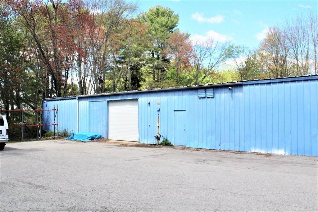 86 Pine Grove Ave - Photo 1
