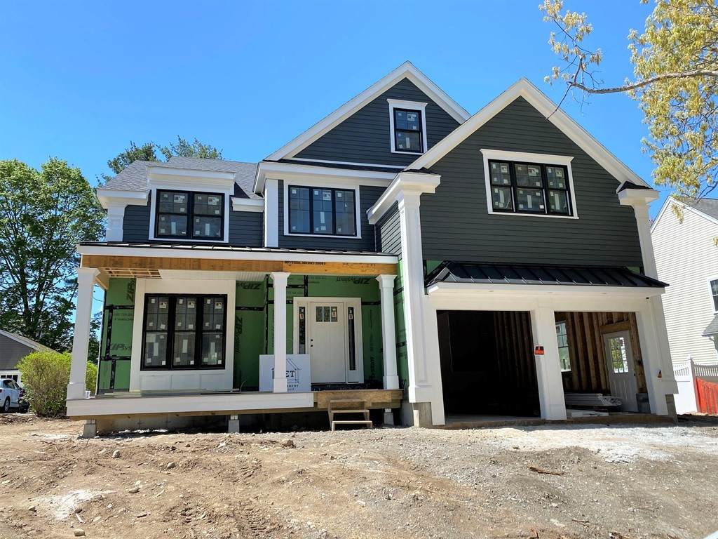 110 Pine Grove St - Photo 1