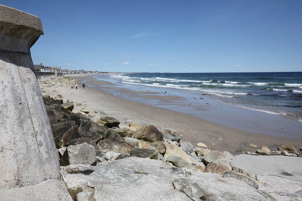 328 Ocean St - Photo 1