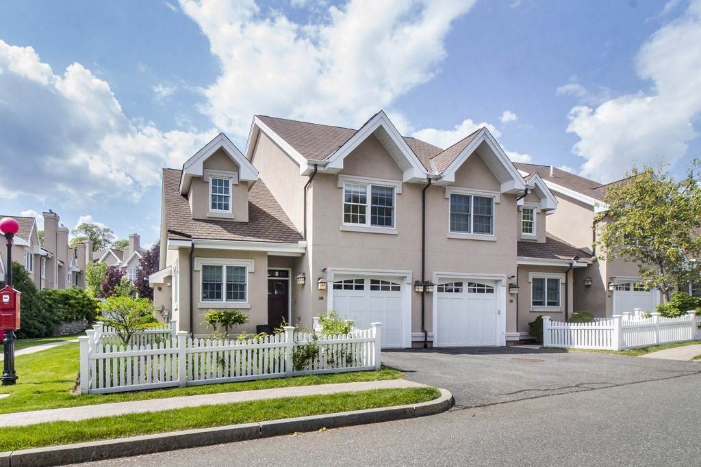 287 Langley Rd - Photo 1
