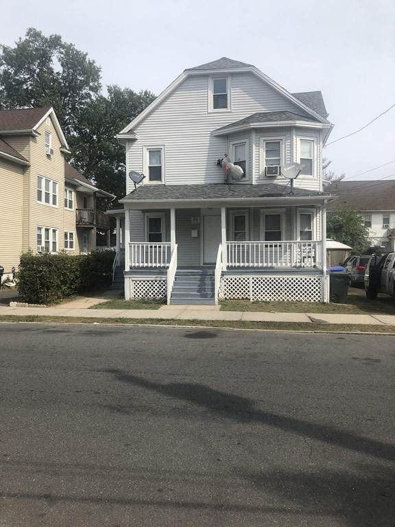 207-209 Commonwealth Ave - Photo 1
