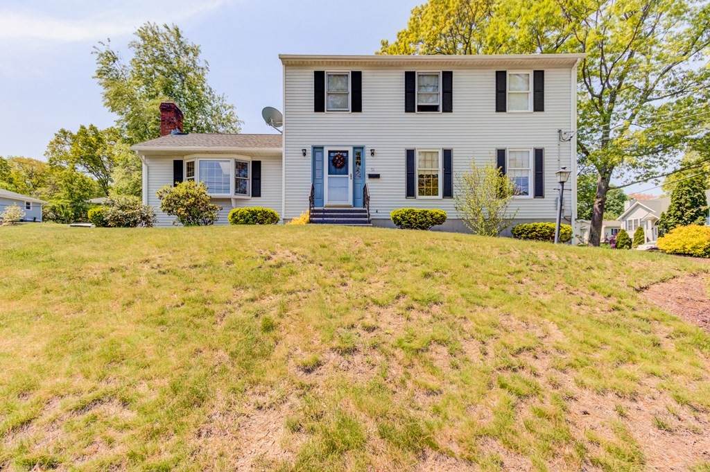 51 Hurtle Ave - Photo 1