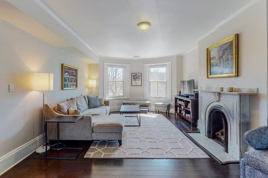 433 Shawmut Avenue - Photo 1