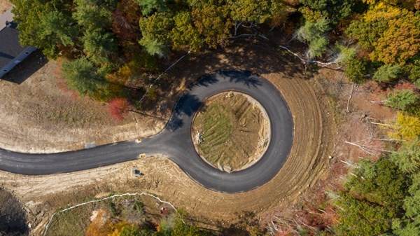 10 Dogwood Drive - Photo 1