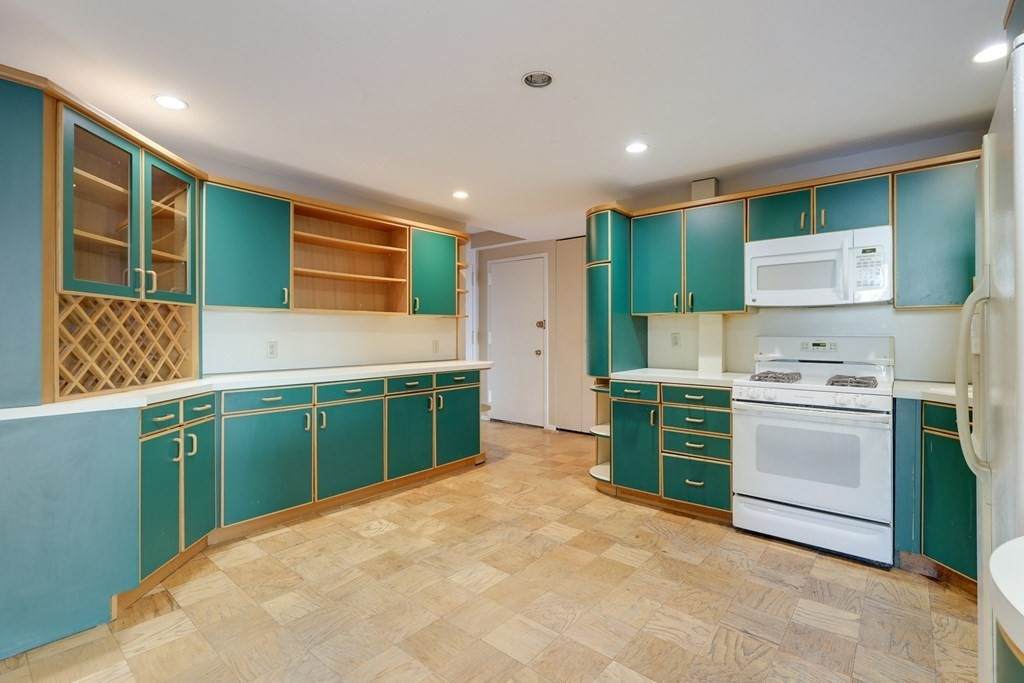 65 East India Row - Photo 1