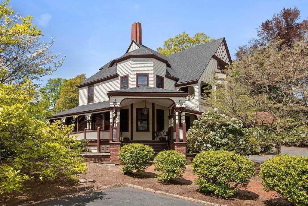270 Exchange St - Photo 1