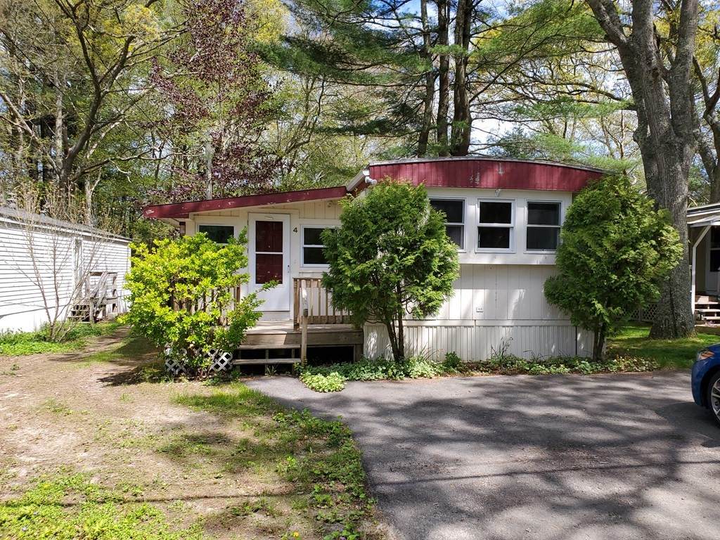300 Nathan Ellis Hwy - Photo 1