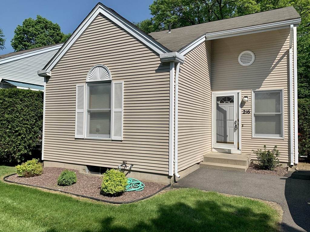 216 Alvord Pl - Photo 1