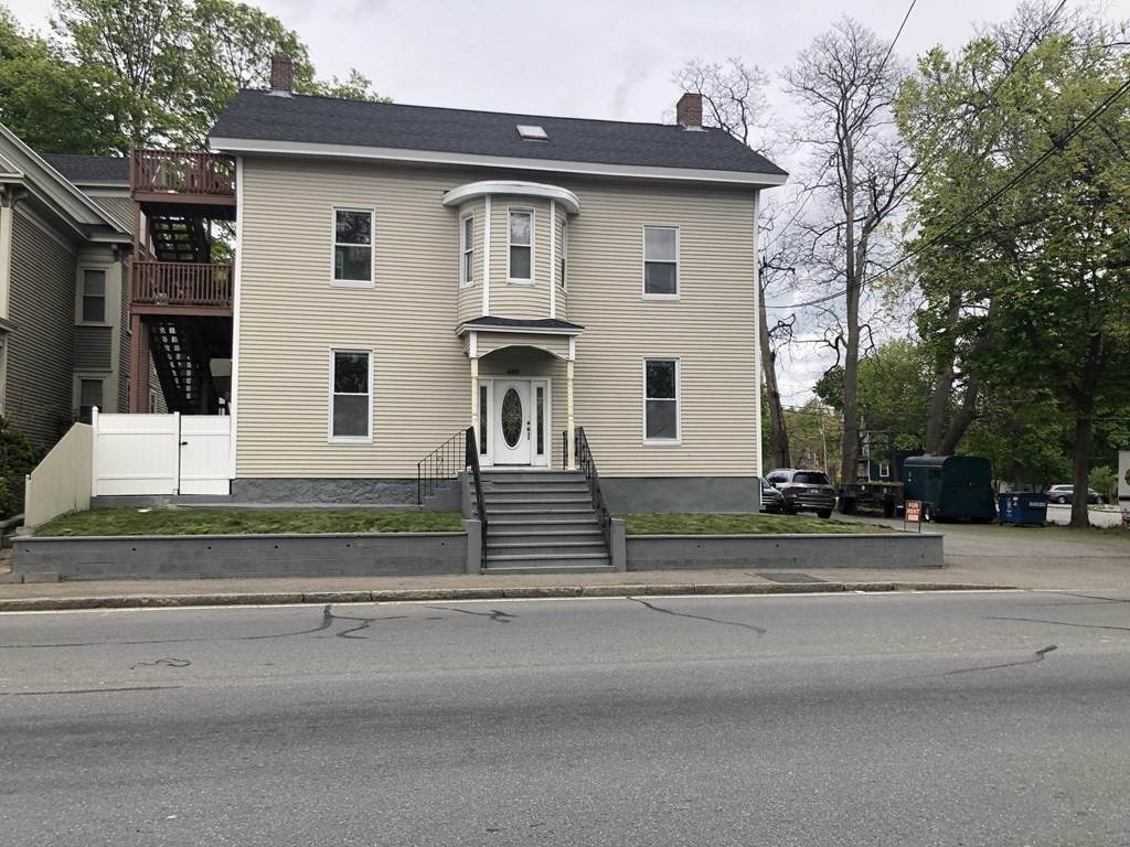 484 Rogers Street - Photo 1