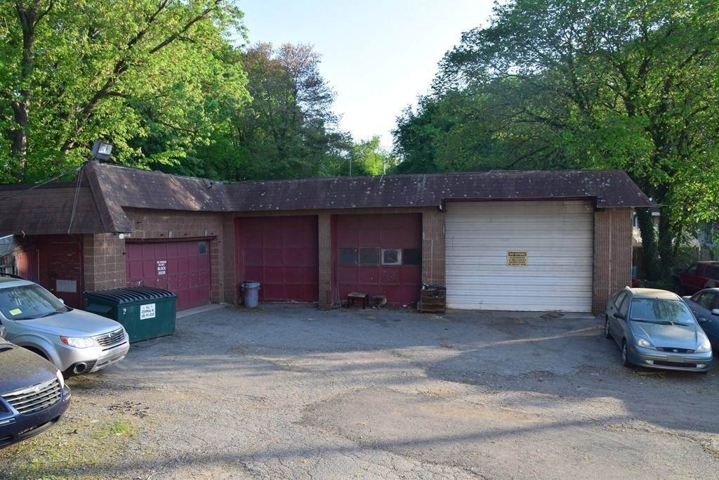 1460 Grafton Rd - Photo 1