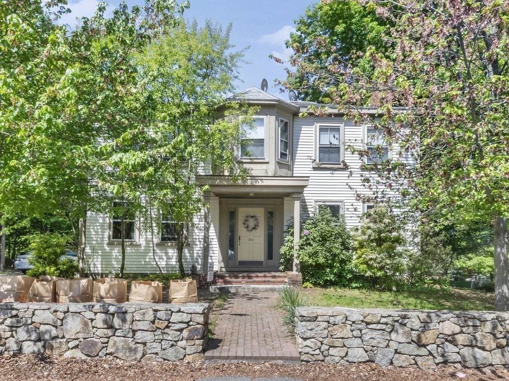 214 North Franklin Street - Photo 1
