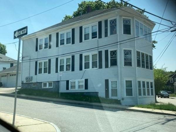 25 Spring St - Photo 1