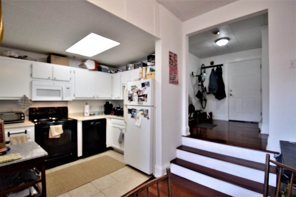 16 Merrimack St - Photo 1