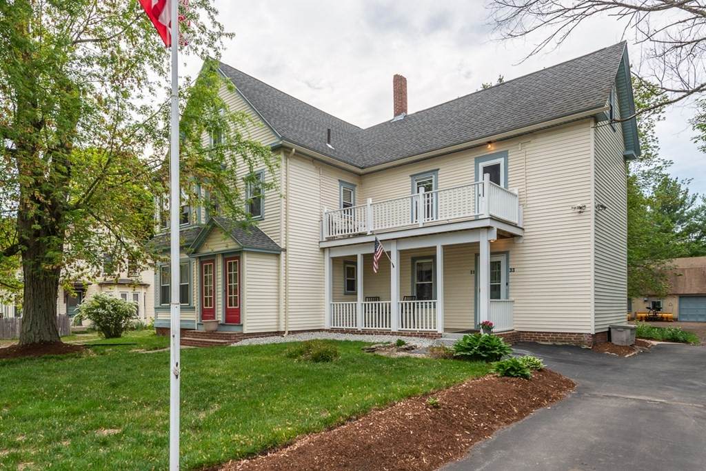 31-33 Tarbell St - Photo 1