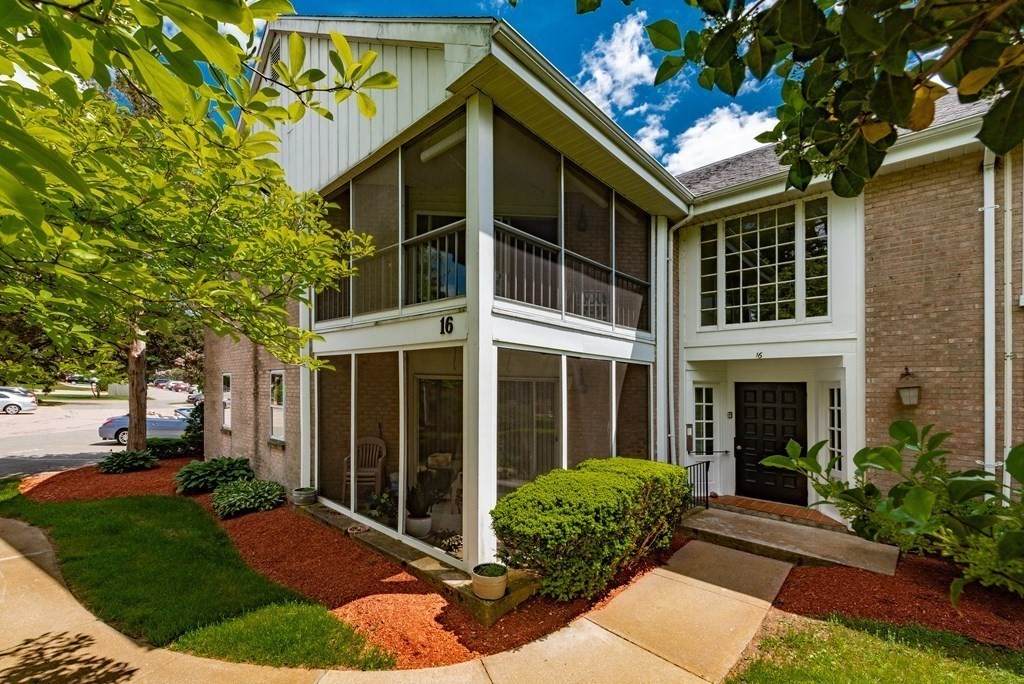 16 Jessica Drive - Photo 1