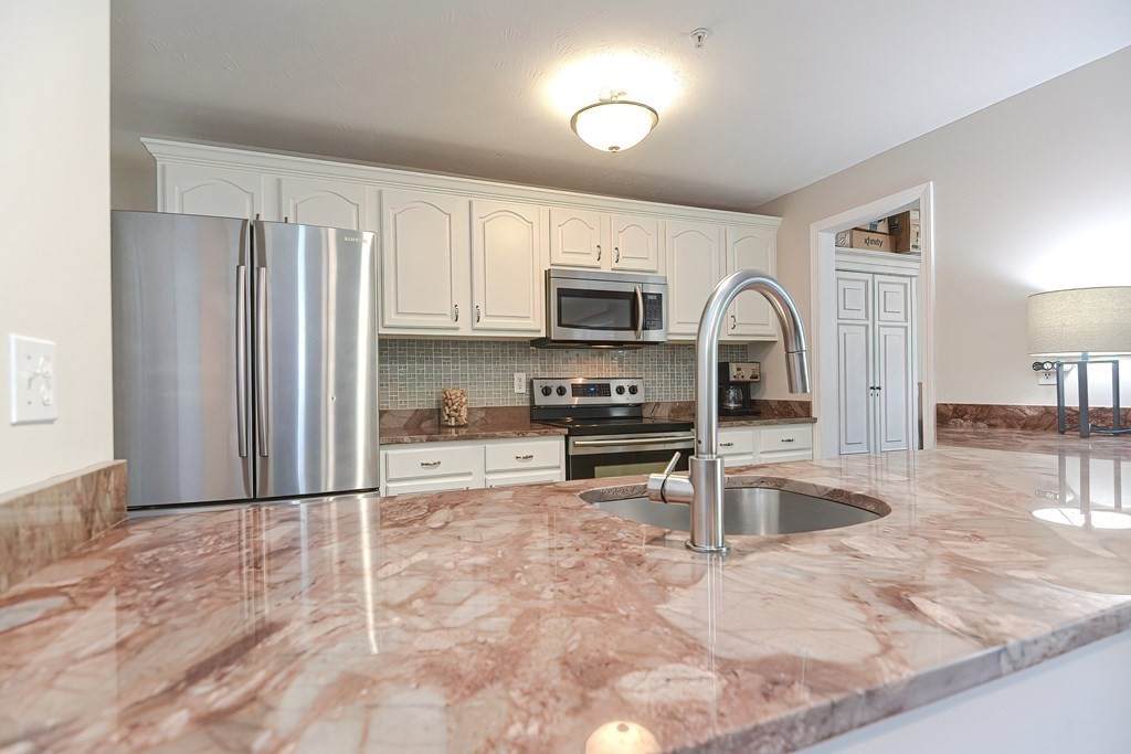 7 Conant Rd - Photo 1