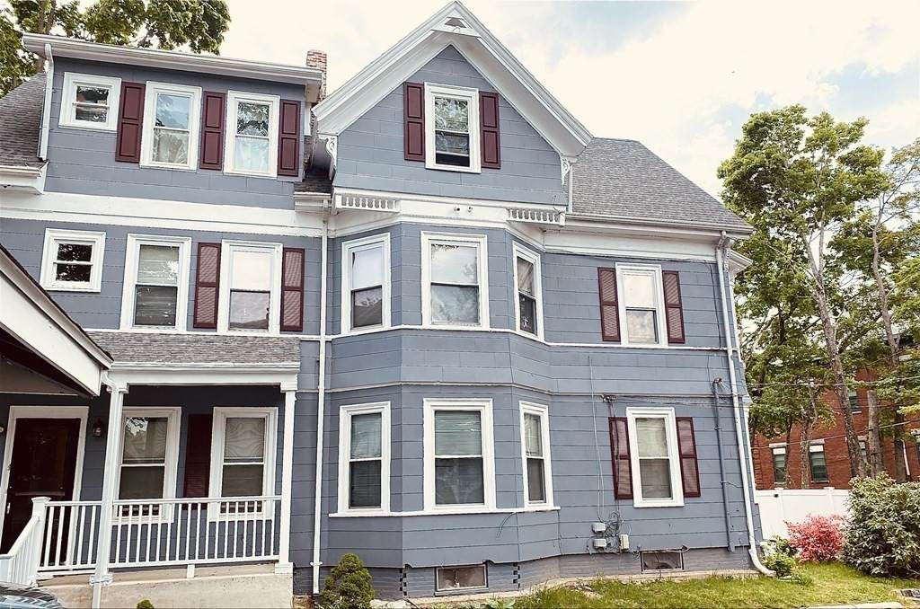 12 Argyle Ave - Photo 1