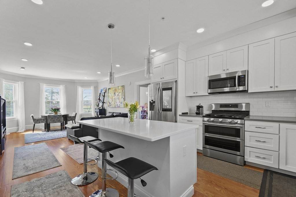 352 Clyde Street - Photo 1