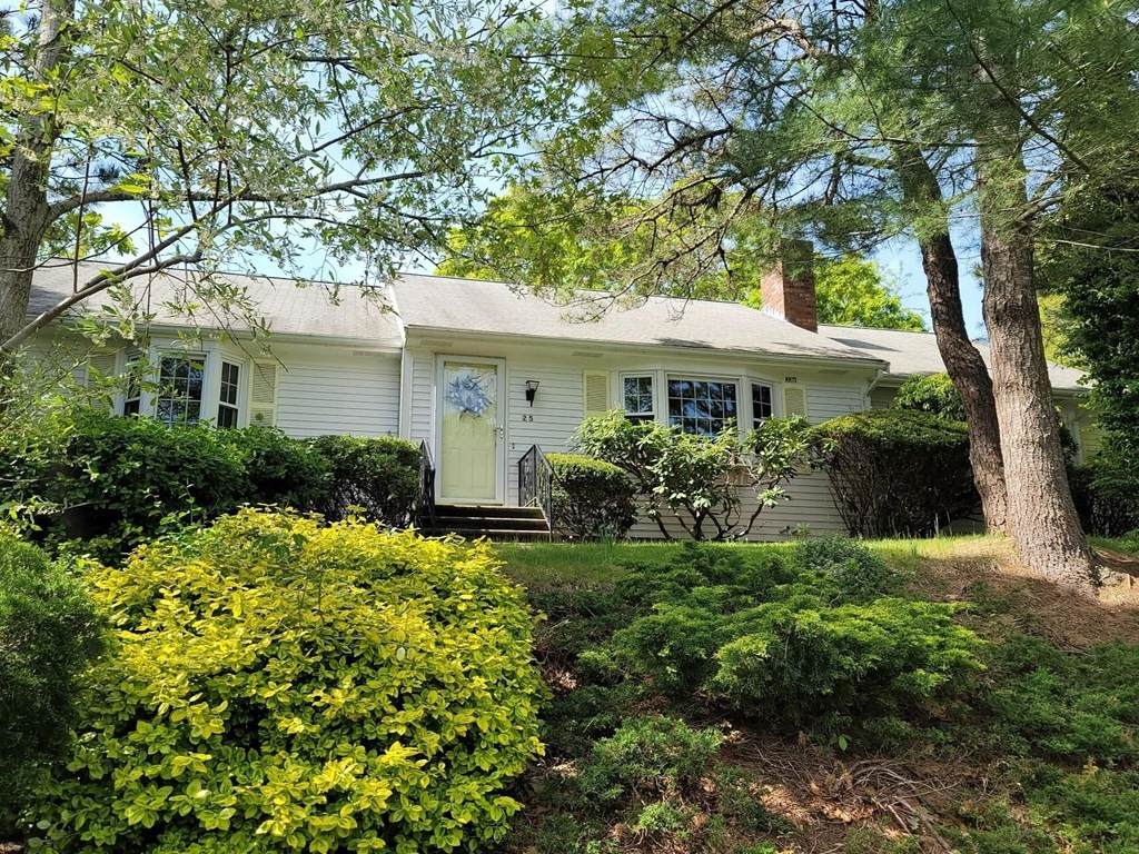25 Amy Ln - Photo 1