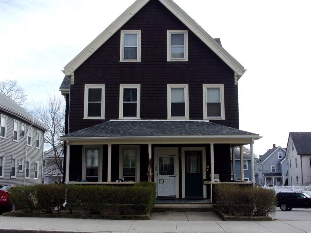 508-510 Pleasant St - Photo 1