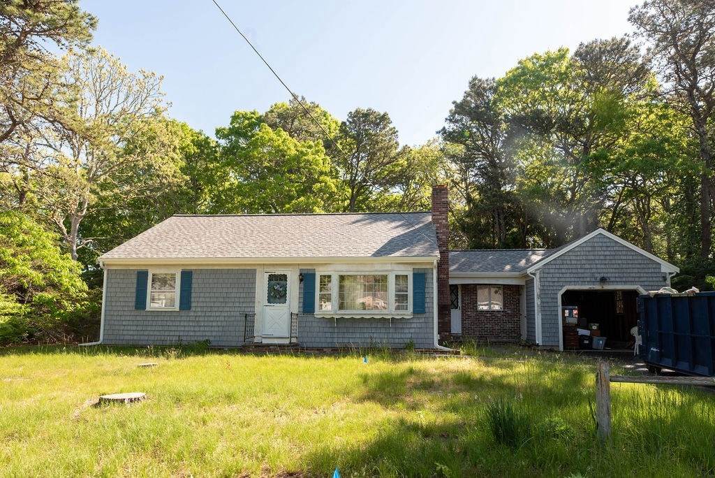 34 Harding Ln - Photo 1