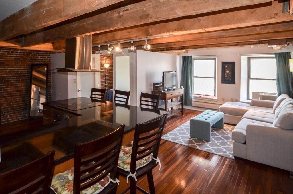 57 Fulton - Photo 1