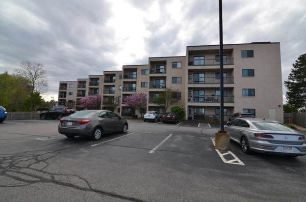 677 Quincy Shore Drive - Photo 1