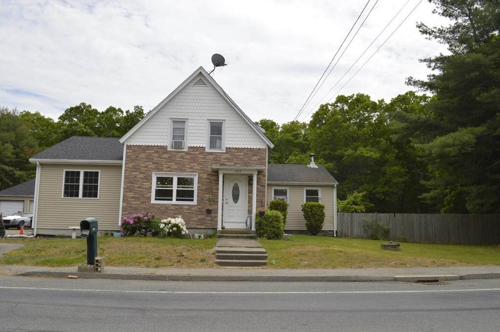 205 Oak Hill Ave - Photo 1