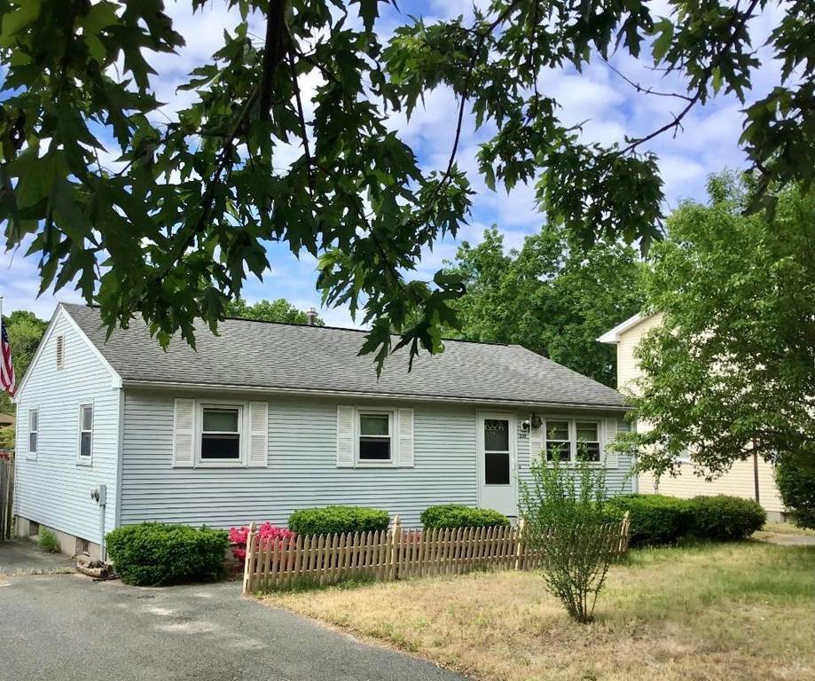 309 Sunrise Terrace - Photo 1