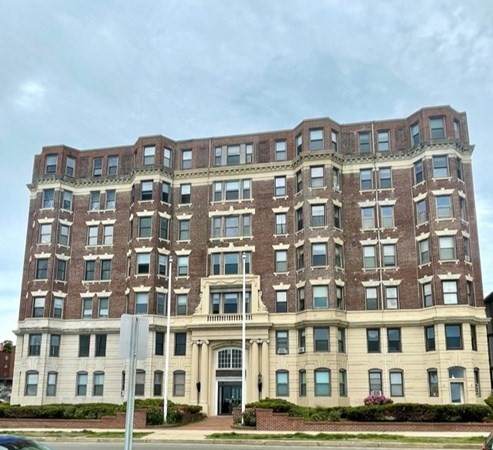 285 Lynn Shore Drive - Photo 1