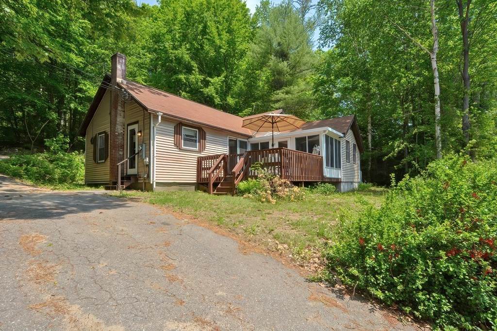 4200 River Rd - Photo 1