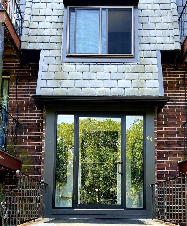 44 Main St - Photo 1