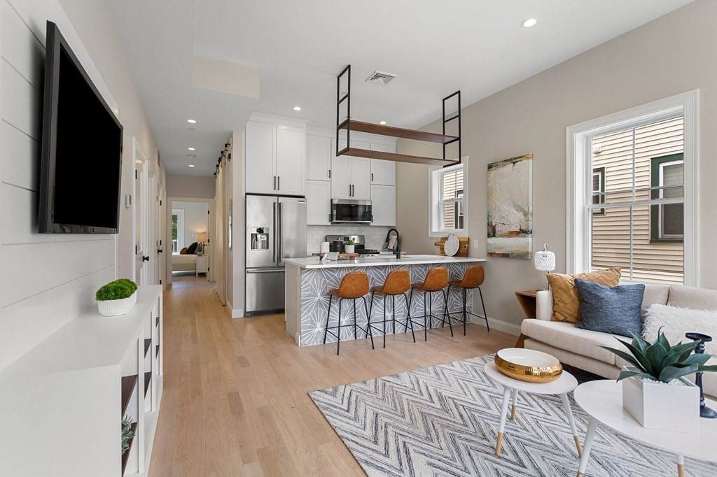 32 Wentworth - Photo 1