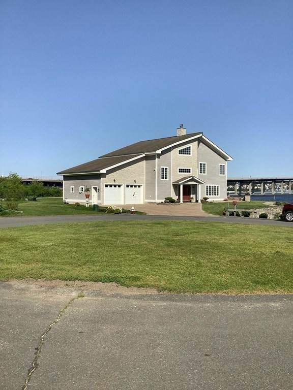 50 Admiral's Way - Photo 1