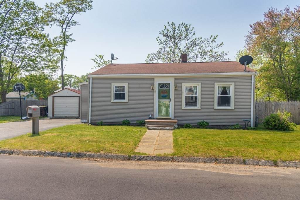 16 Roosevelt St - Photo 1