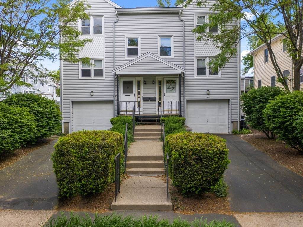 156 Cypress St - Photo 1