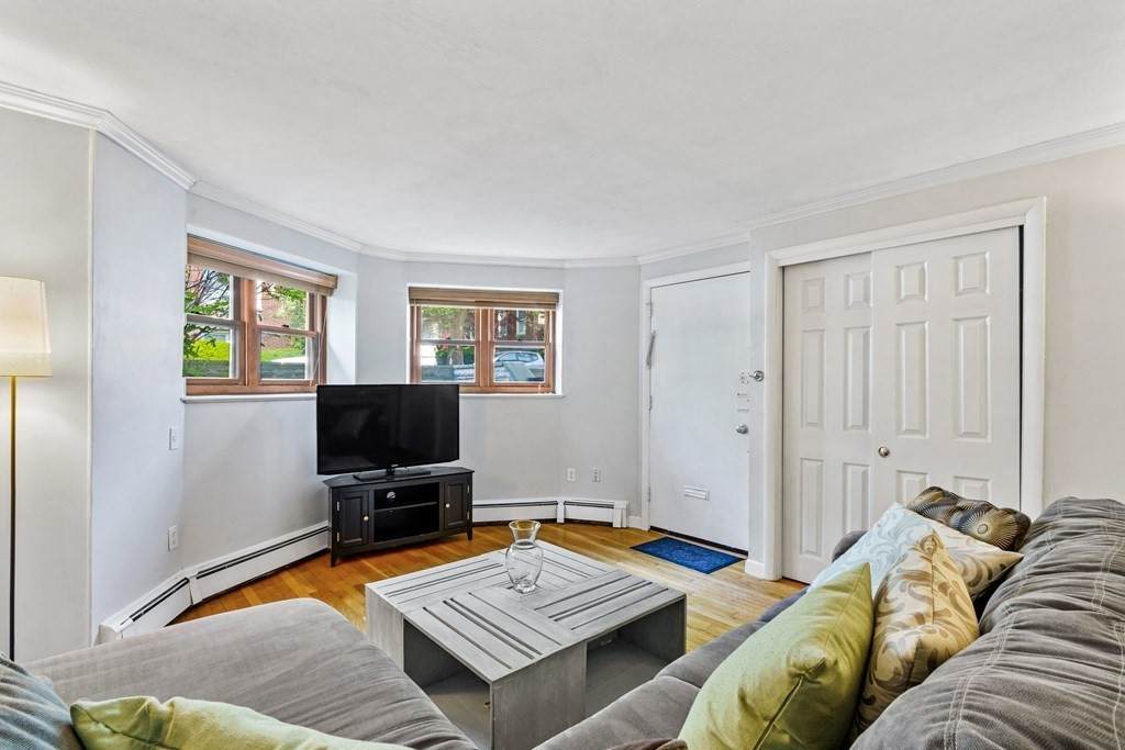 37 Saint Paul - Photo 1