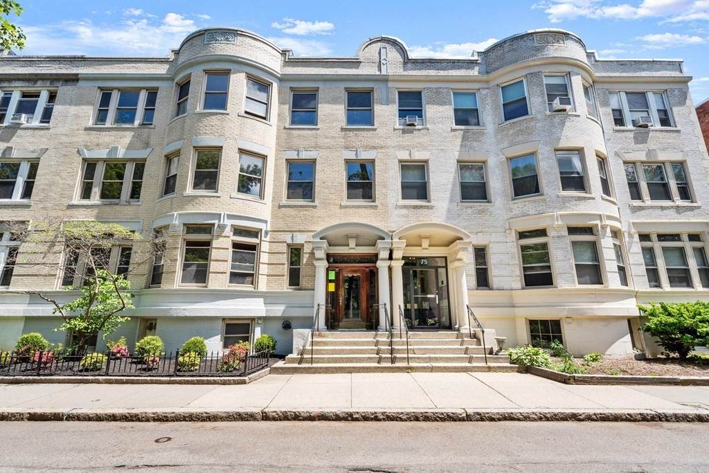 77 Park Street - Photo 1